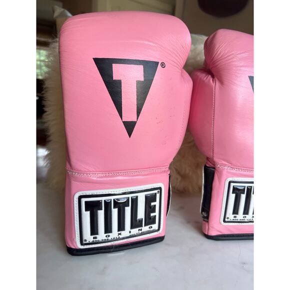 Title Padded Boxing Gloves in Bright Pink - Picture 6 of 6